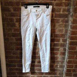 Clean Out Sale! J Brand White Skinny Jeans